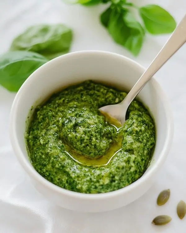 nut-free pumpkin seed pesto
