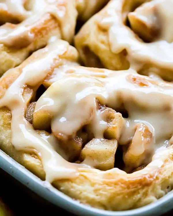 Apple Cinnamon Rolls Recipe