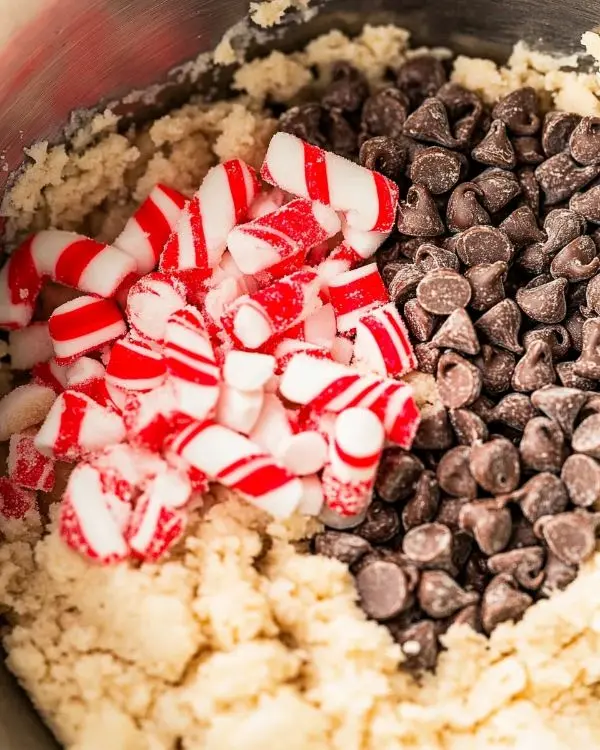 Peppermint Bark Cookie Bites 2 Ingredients for Peppermint Chocolate Chip Cookies