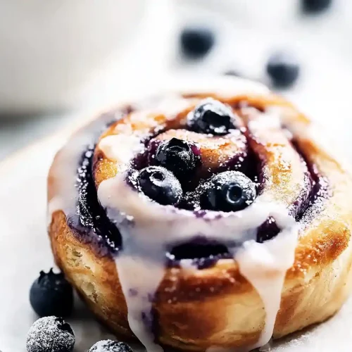 Blueberry Cinnamon Rolls 2 Blueberry Cinnamon Rolls