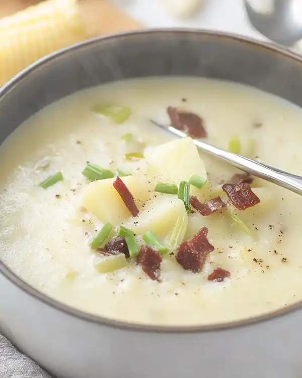 Easy Potato Leek Soup 3 Potato Leek And Bacon Soup