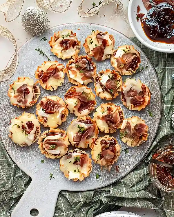 Easy Mini Brie Bites 4 Brie Skewers