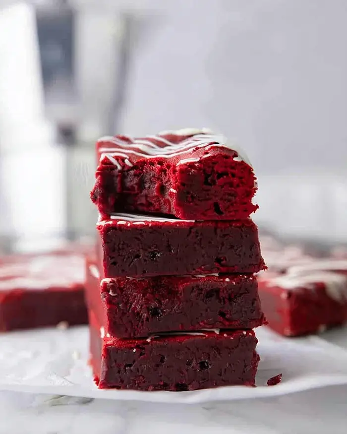 Easy Red Velvet Brownies