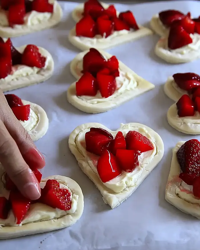 Strawberry Cream Puffs Recipe 6 Heart Strawberry Cream Puffs