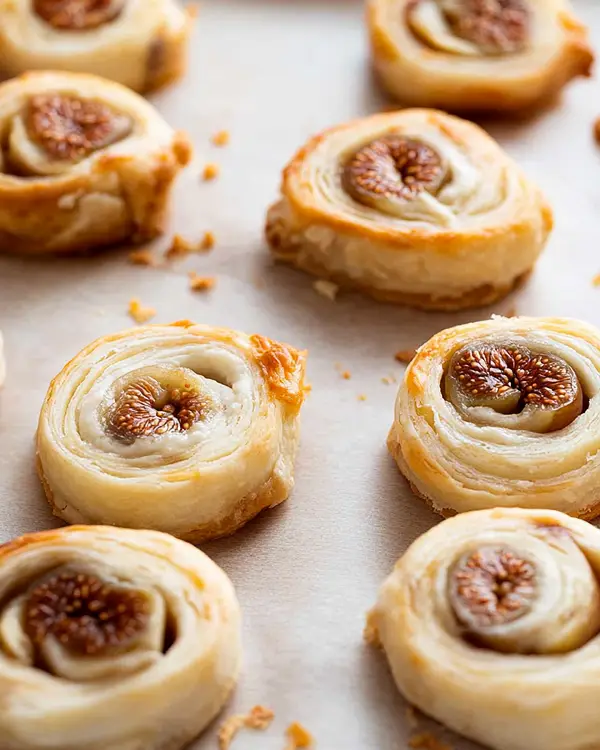 goat cheese fig pinwheels