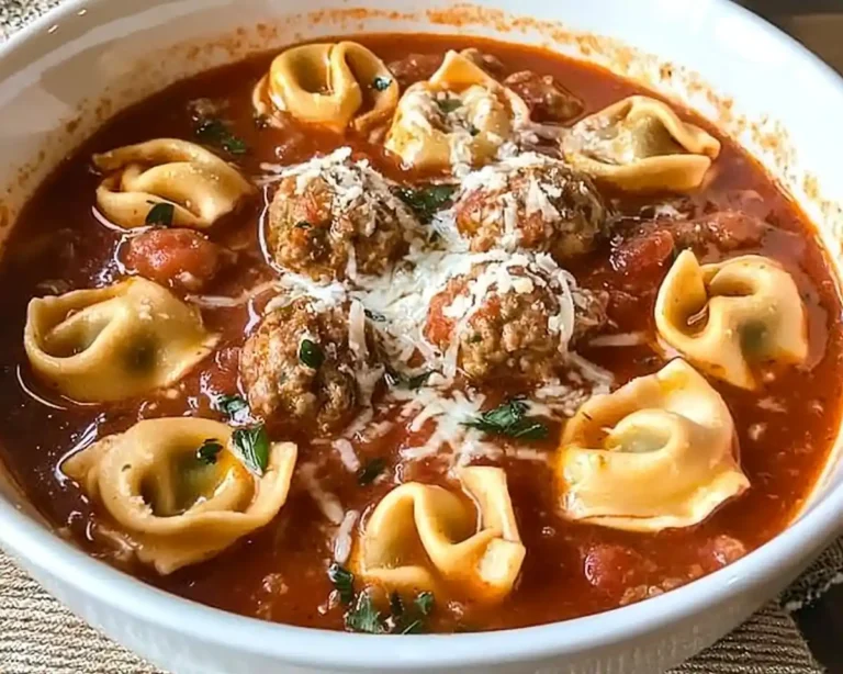 Crockpot Cheesy Tortellini & Meatball Soup