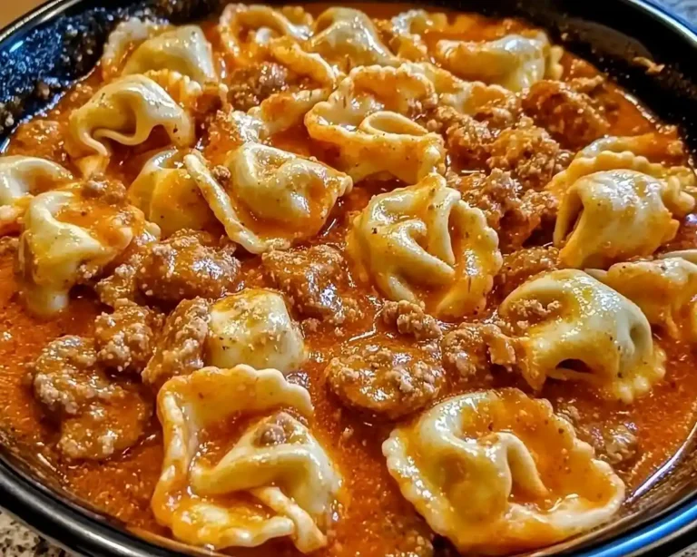 Crockpot Creamy Tortellini & Sausage
