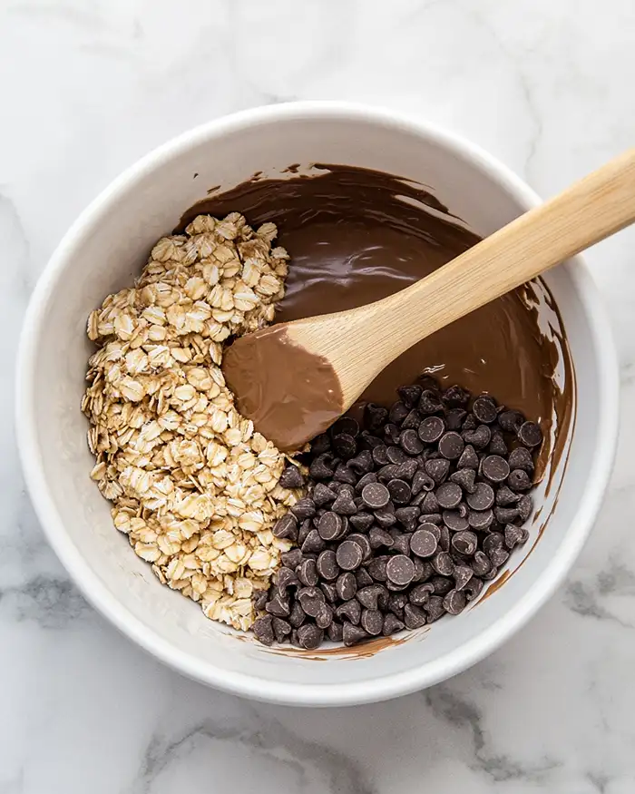 No-Bake Chocolate Peanut Butter Protein Balls 3 Protein Recipes Snacks