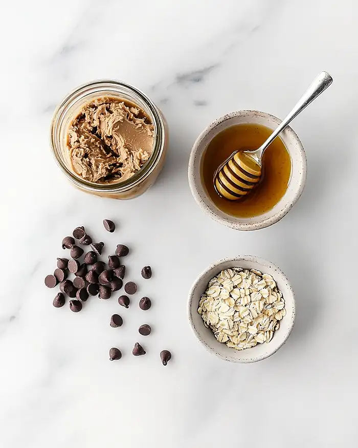No-Bake Chocolate Peanut Butter Protein Balls 2 Protine Balls